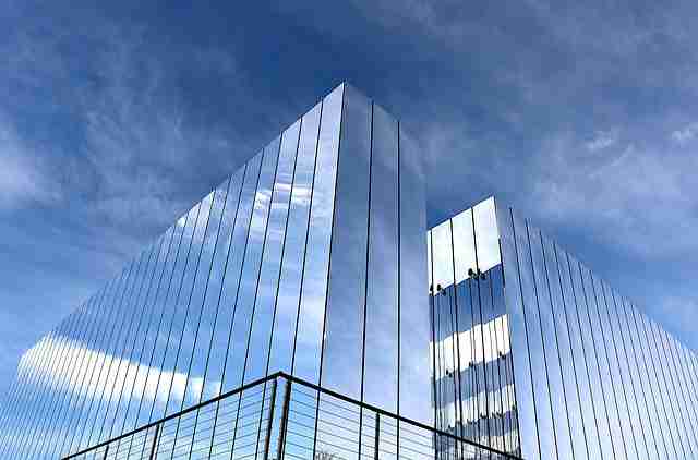 【独到见解】最新大赛内容直播弹幕节奏波动分析，翻车警告